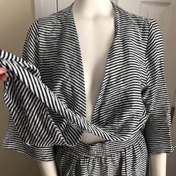 Etiquette Black & White stripped Jumpsuit - Picture 2 of 10